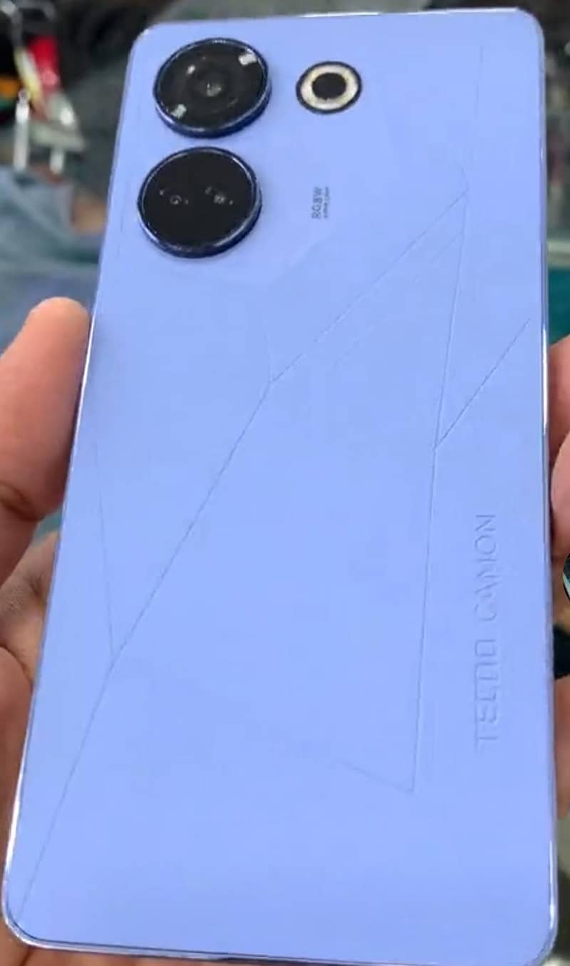 Tecno CAMON 20 2