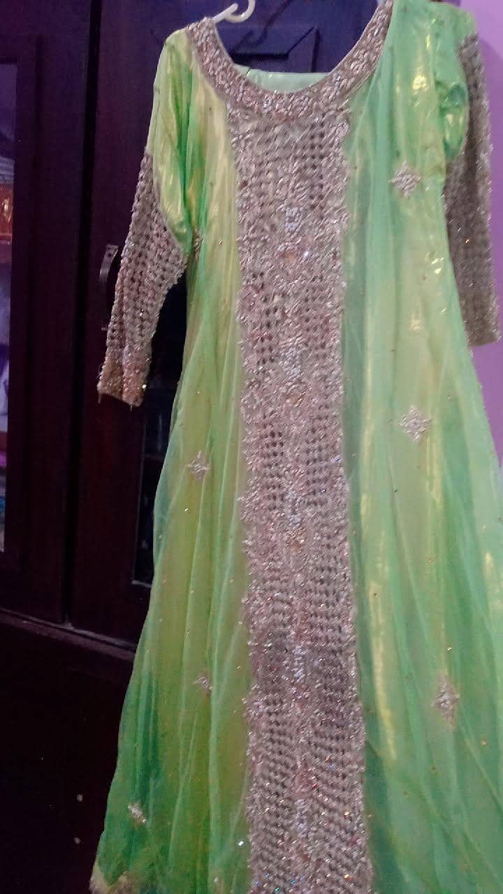 wearing 1 time on valima function only 4