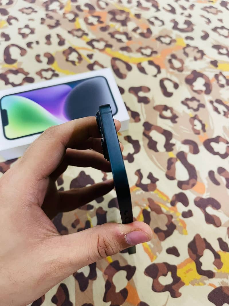 Apple iPhone 14 15