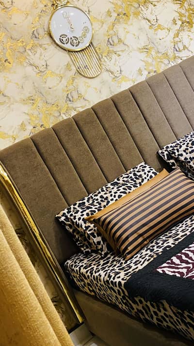 New Luxury king bed set