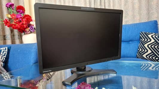 HP EliteDisplay E221C 1080p Monitor with Web Cam