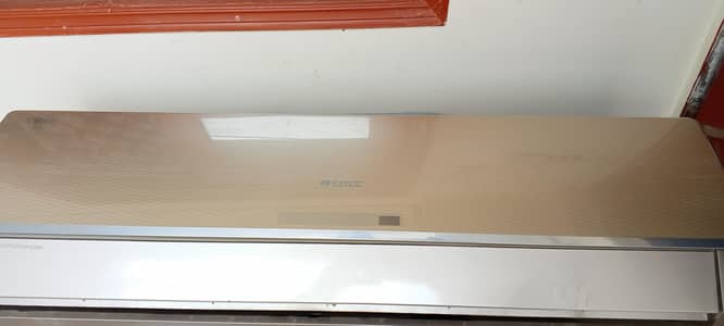 Gree 1.5 ton inverter AC