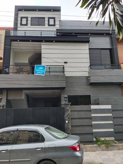 5 Marla Brand New Luxury Modern House For Sale In Sunfort Garden Society Prime Location Pine Avenue Road Near UCP University, Abdul Sattar Eidi Road Motorway M2 , Shaukat Khanum Hospital