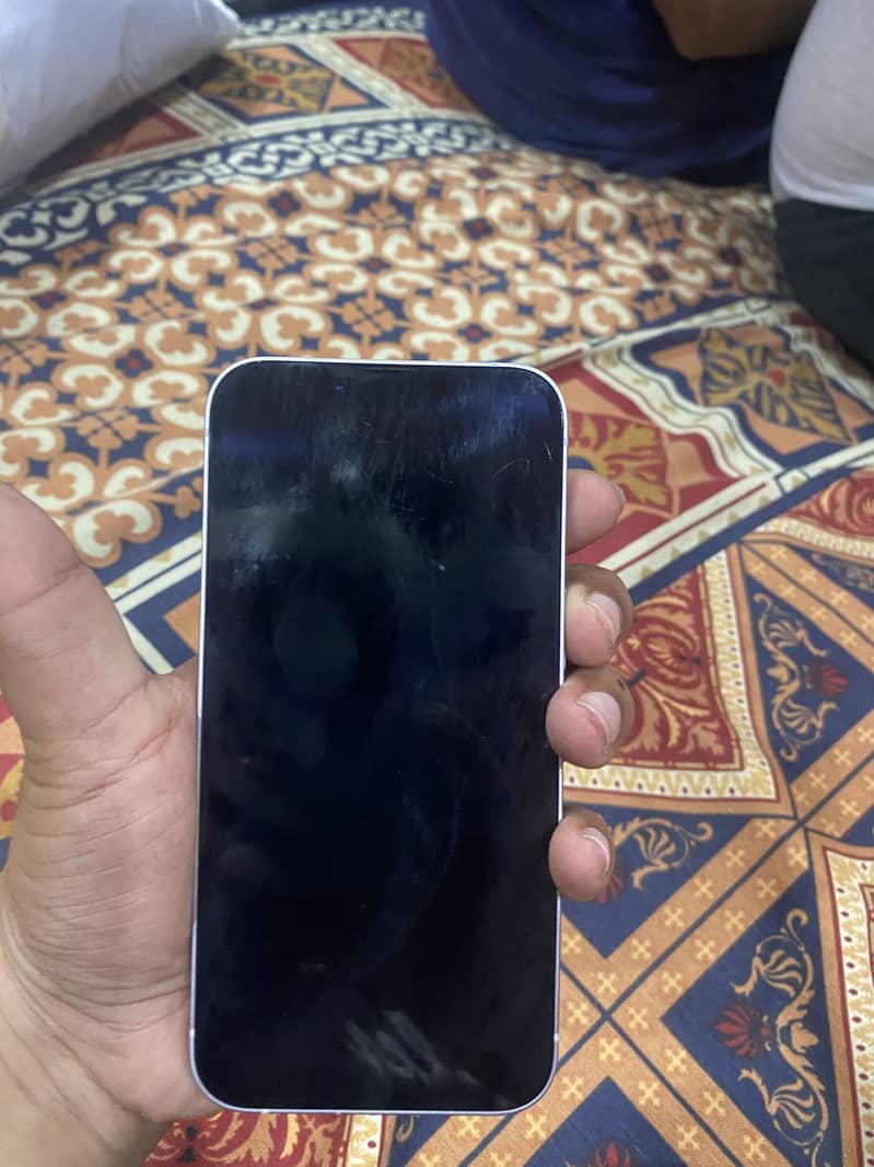 Apple iPhone 14 0