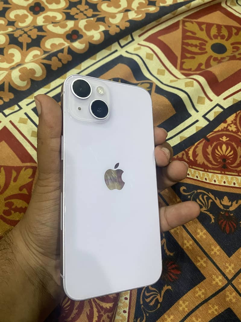 Apple iPhone 14 1