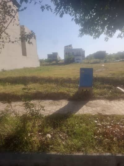 14 Marla Plot – Plot 262, V Block, Gulberg Residencia