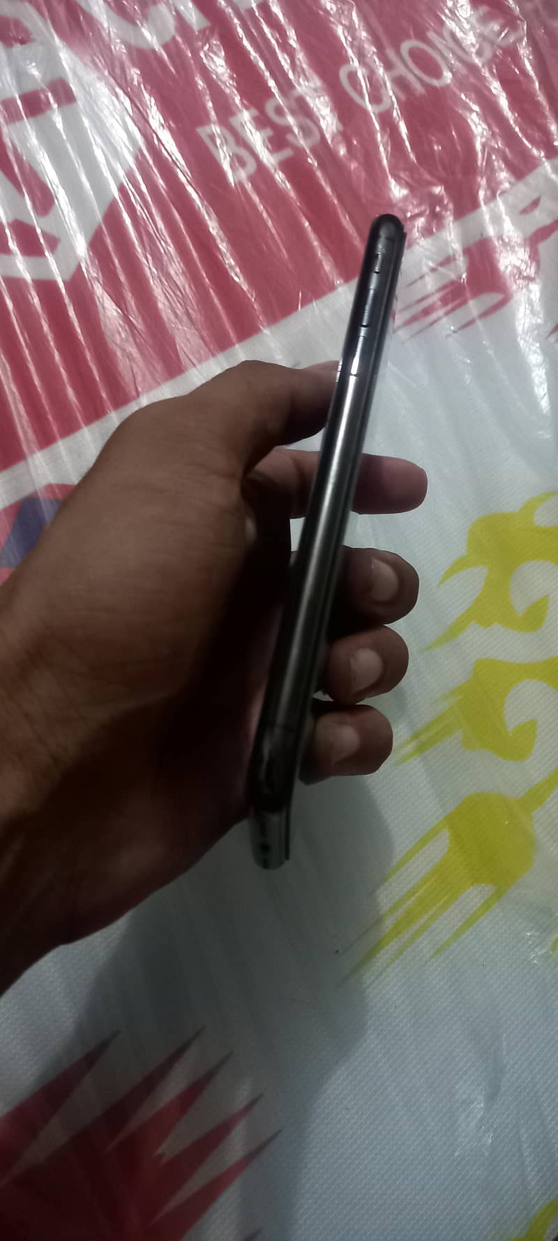 Apple iPhone X 4