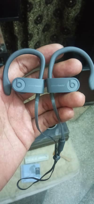 Beats by Dr. Dre Power Beats 3 and Bose QC20 ANC Earbuds