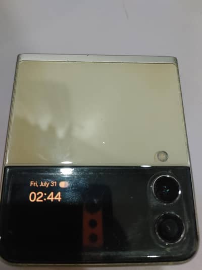 Samsung Mobile Z Flip 3