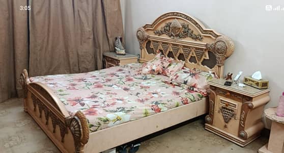 King Size Bed with 2 site tables