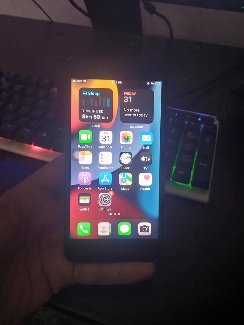 Apple iPhone 7 Plus 1