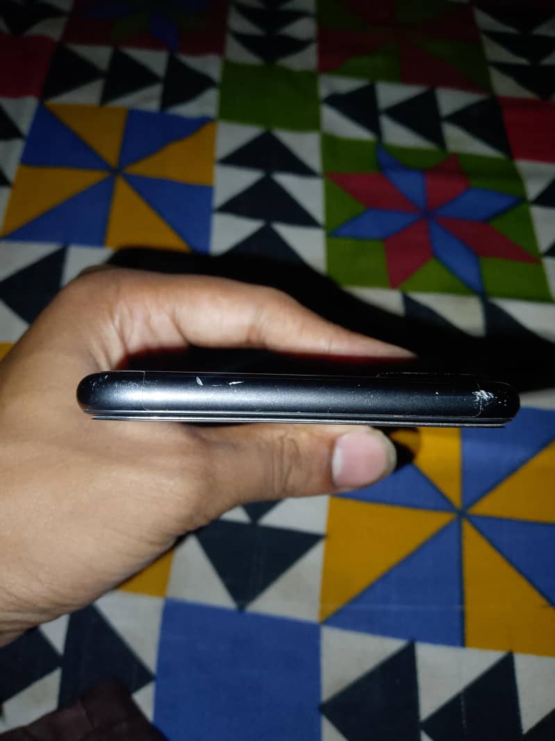 Apple iPhone 7 Plus 2