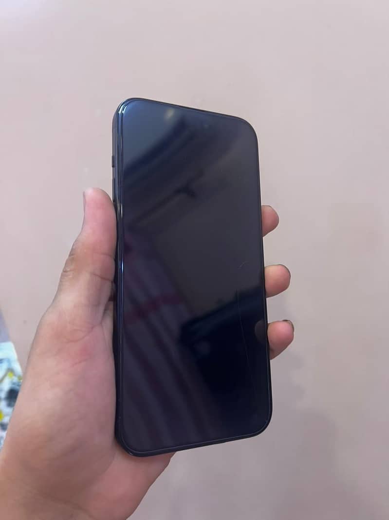 Apple iPhone 15 plus 6