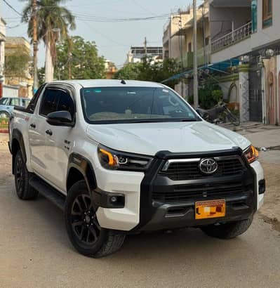Toyota Hilux Rocco 2022