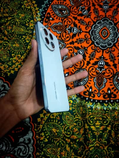 Tecno SPARK 30 Pro