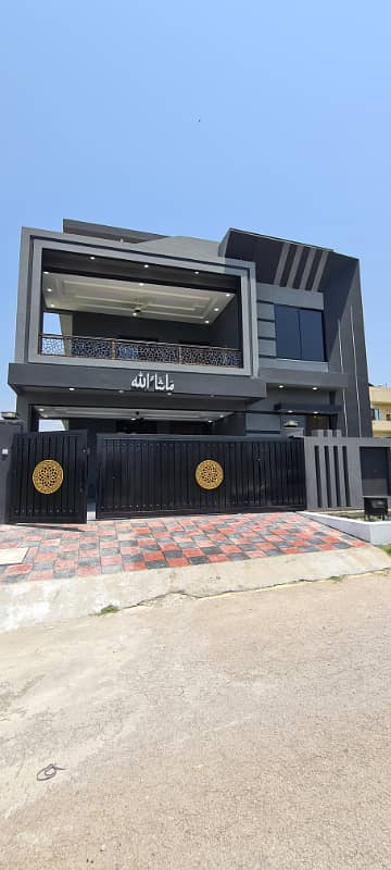 12 Marla Brand New House Available For Sale