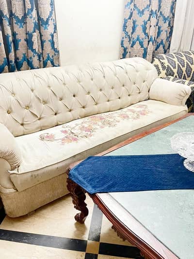 Sofa set