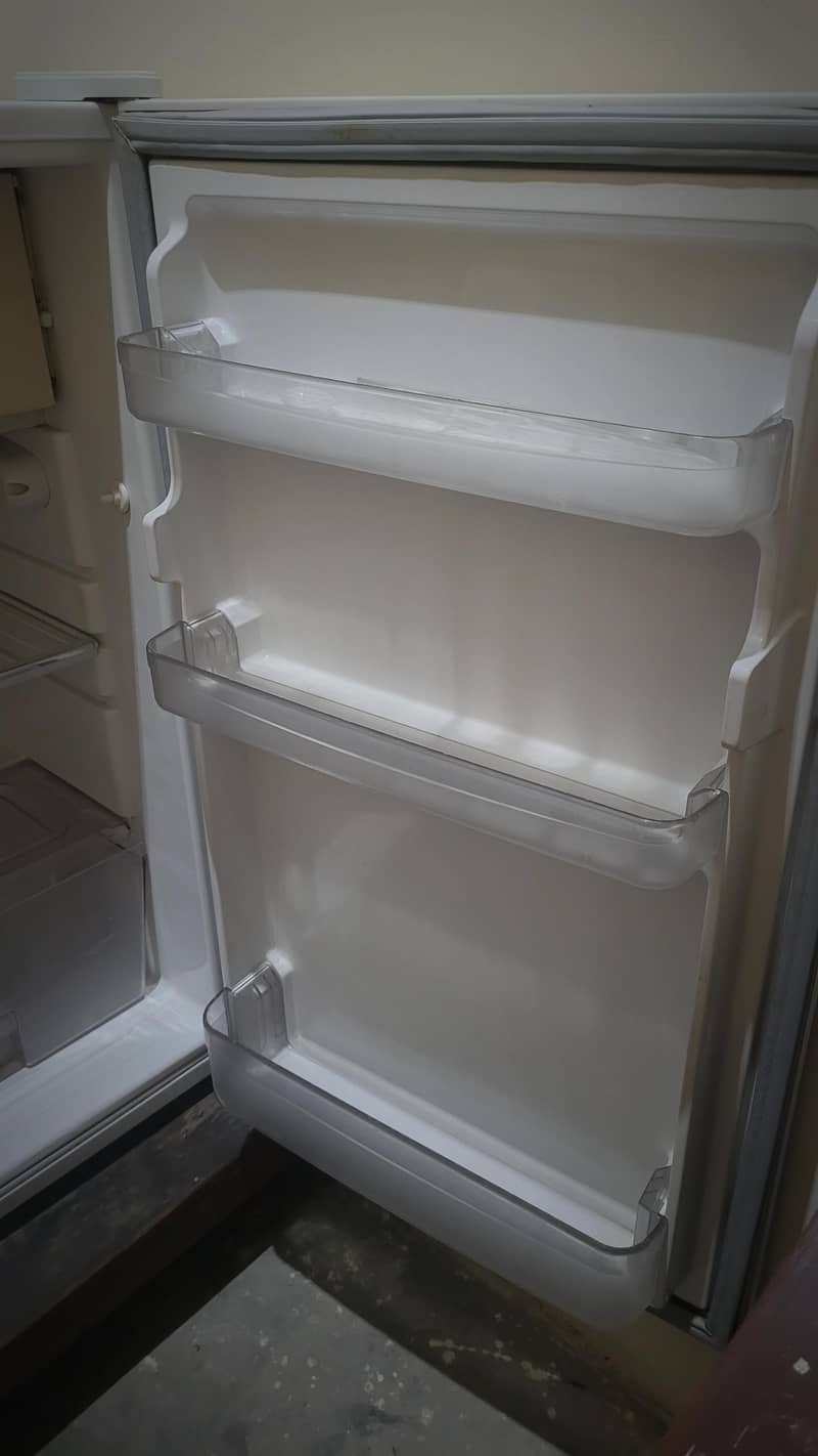 Dawlance mini fridge 2