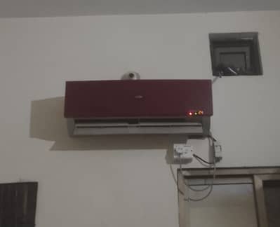 Haier 1 ton 03214456646Watsapp