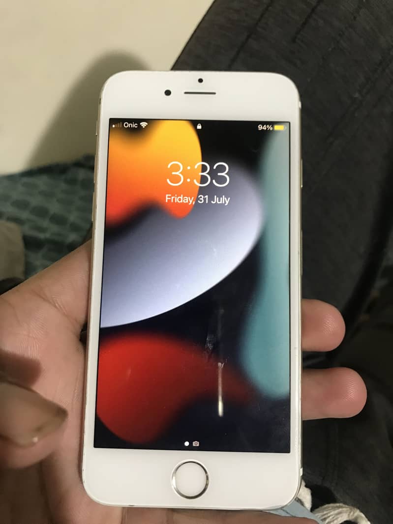 Apple iPhone 6S 3