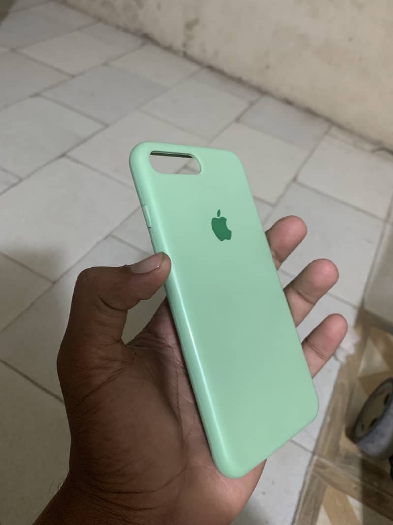 Apple iPhone 7 Plus 7