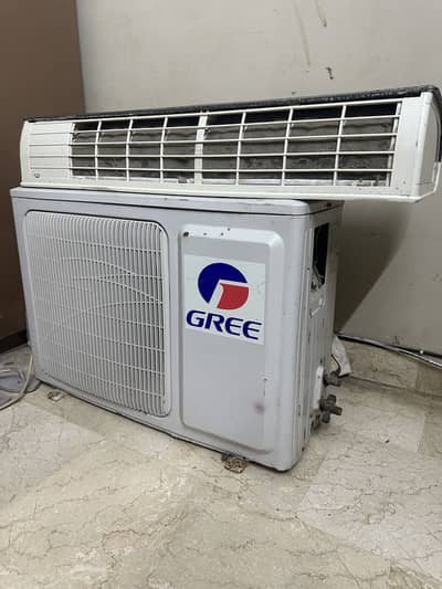 Gree 1 Ton Split AC | Complete Set (Indoor + outdoor working condition