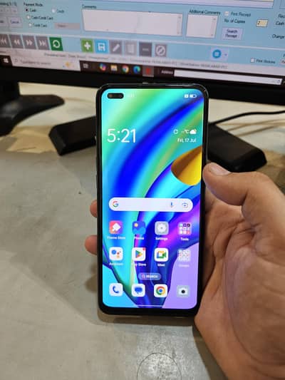 OPPO F17 Pro