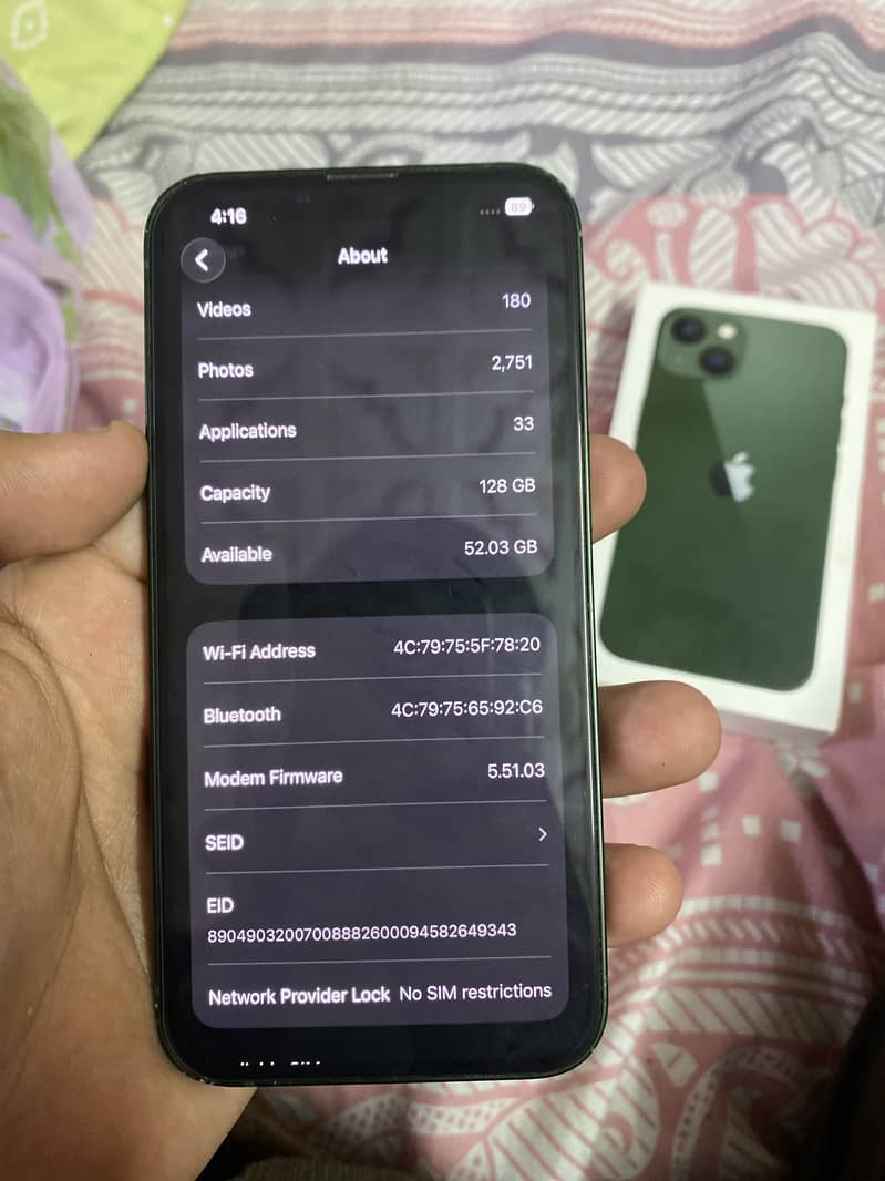 Apple iPhone 13 9