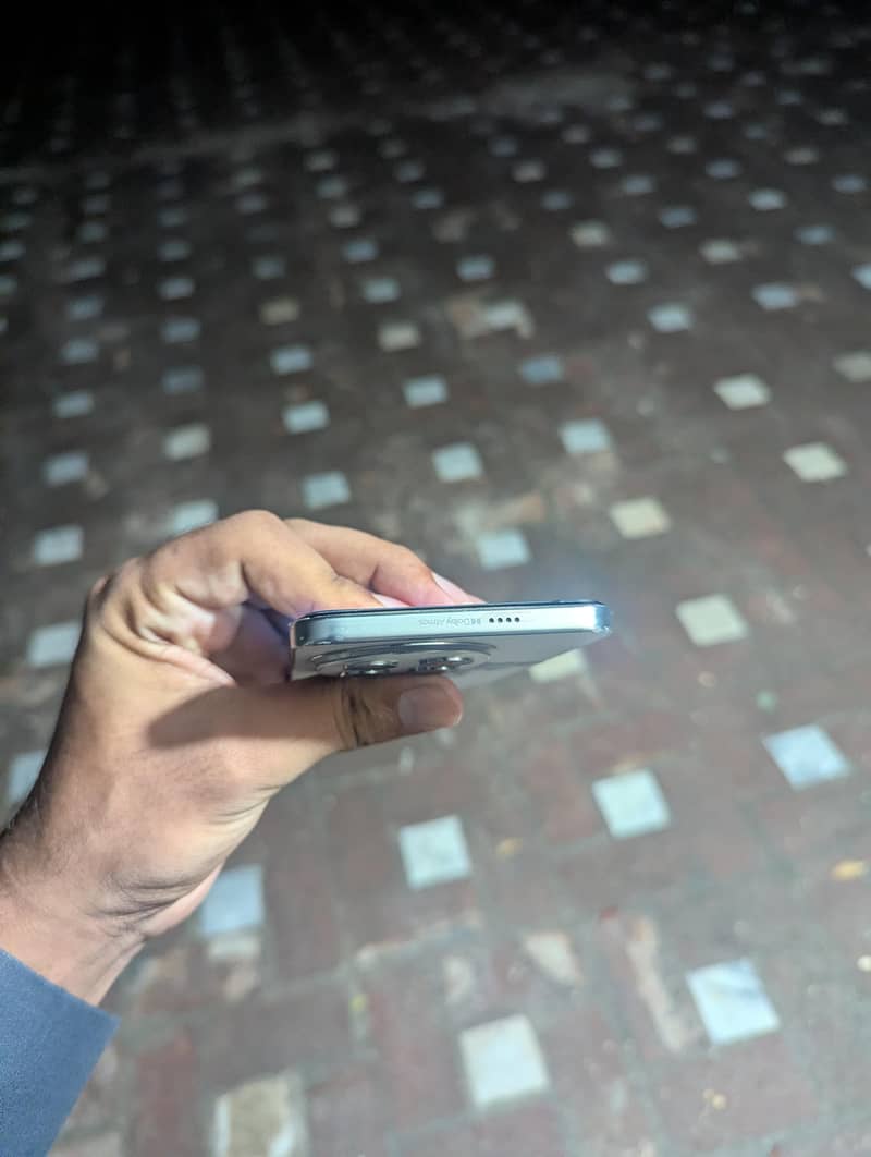 Tecno CAMON 30 Pro 4
