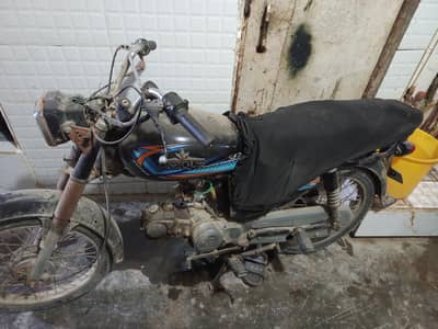 bike k eingan me km h istat nh h bike k FIL peper mising h ghr ki sifi