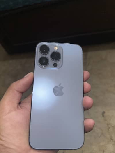 Apple iPhone 13 Pro