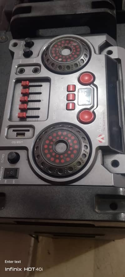 Audionic DJ 500s good condition specker