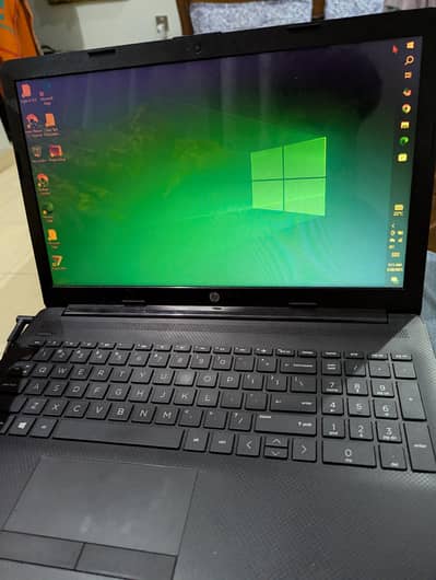 HP Laptop 15 - AMD Radeon R3 - 1TB HDD