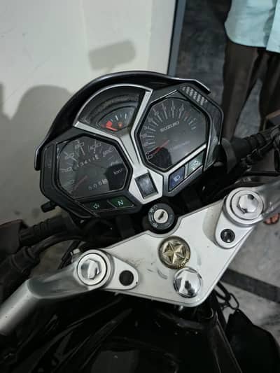 Suzuki CSX 125