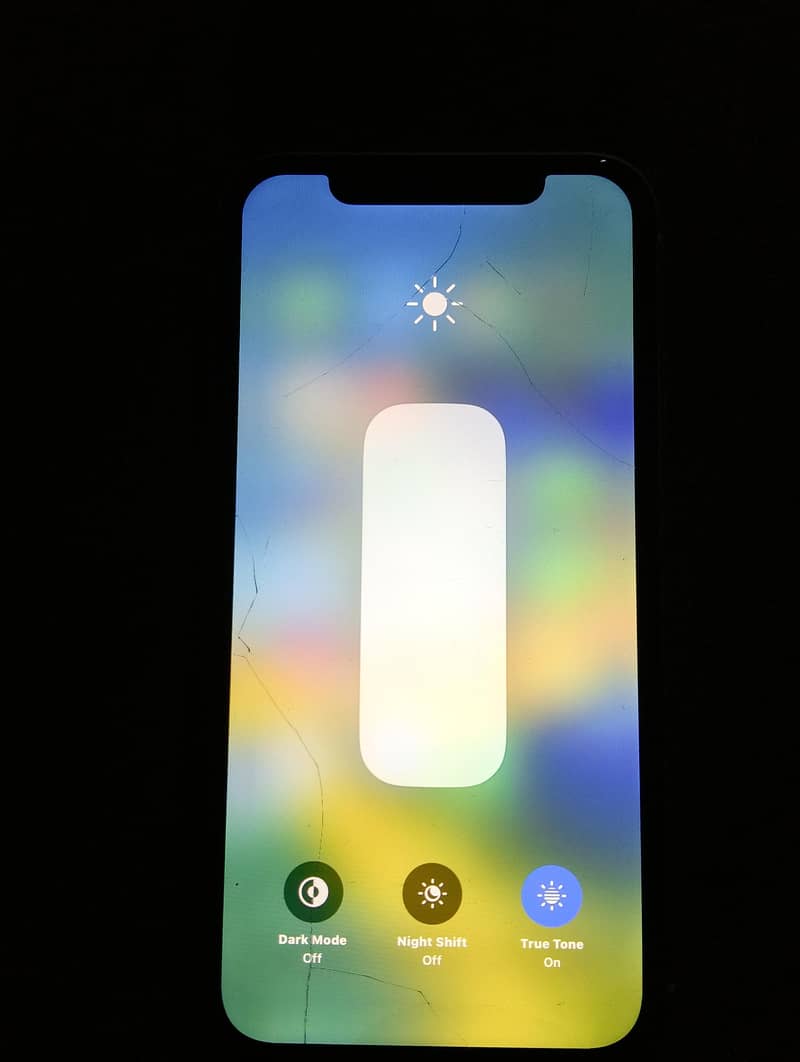 Apple iPhone 11 3