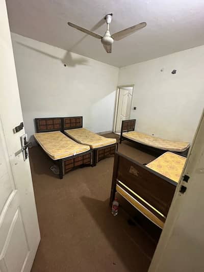Single and sharing rooms available in Rawalpindi girls hostel campus 2
