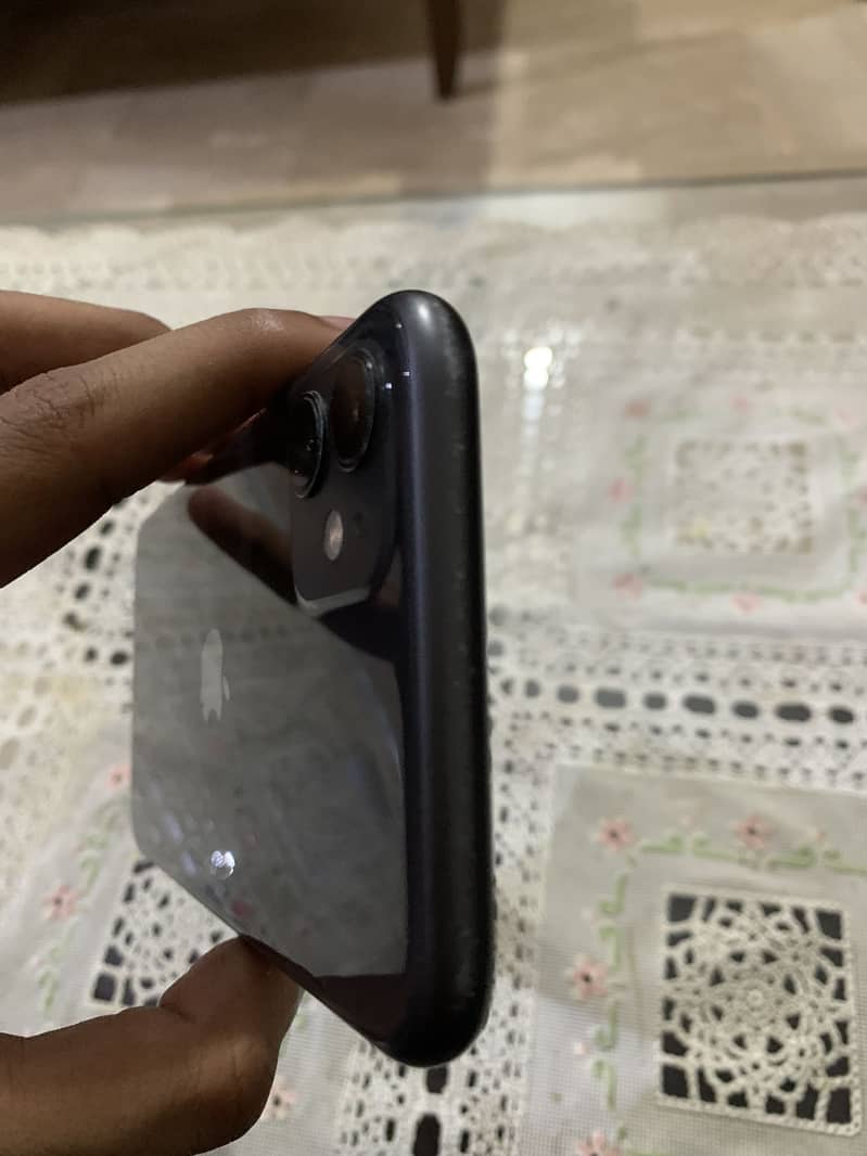 Apple iPhone 11 2