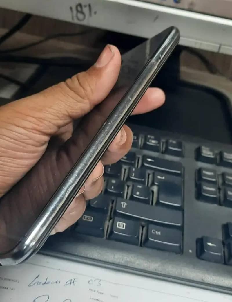 Vivo V21e 2