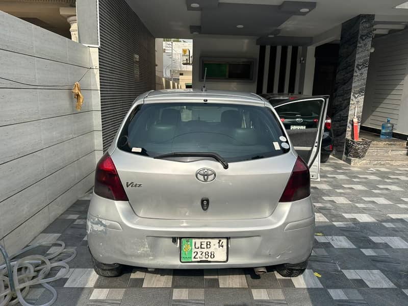 Toyota Vitz 2010/14 3