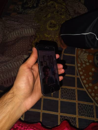 Apple iPhone SE 2020