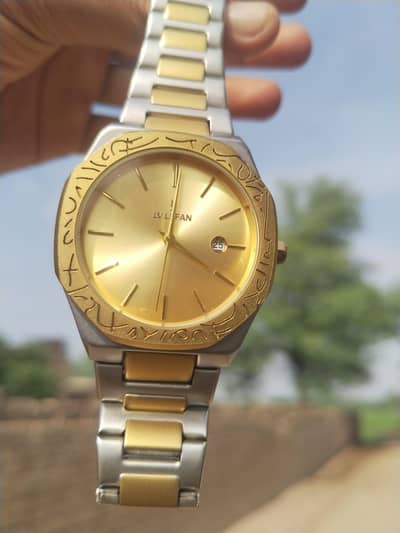 Gold Dial Watch with Unique Pattern Bezel (LV LEIFAN)