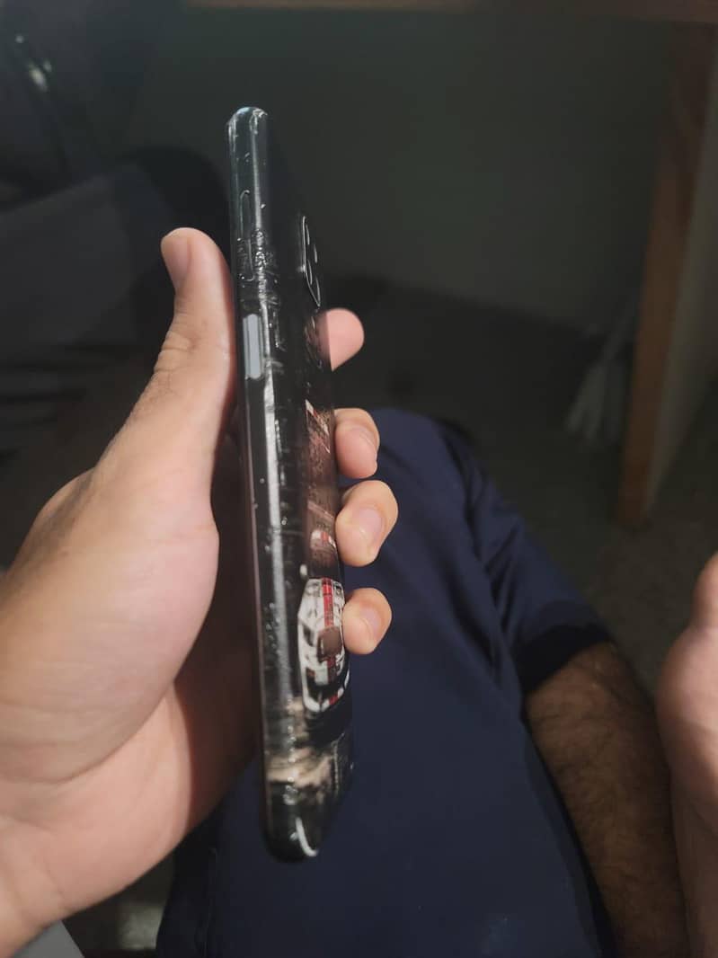 Xiaomi Redmi Note 9S 2