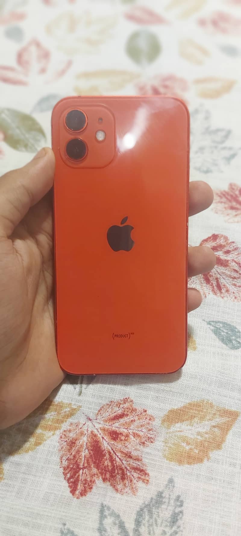 Apple iPhone 12 4