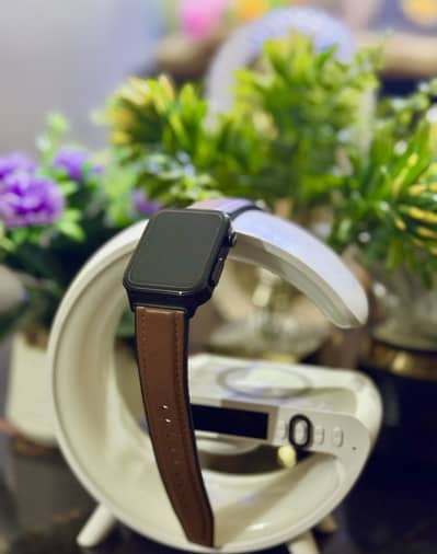 T500 Smart Watch and G shaped charger lamp and speaker