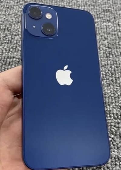 Apple iPhone 13