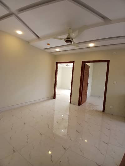 Rawalpindi Bahria town phase7 2bed non furnished brand new laxuary apartment for rent