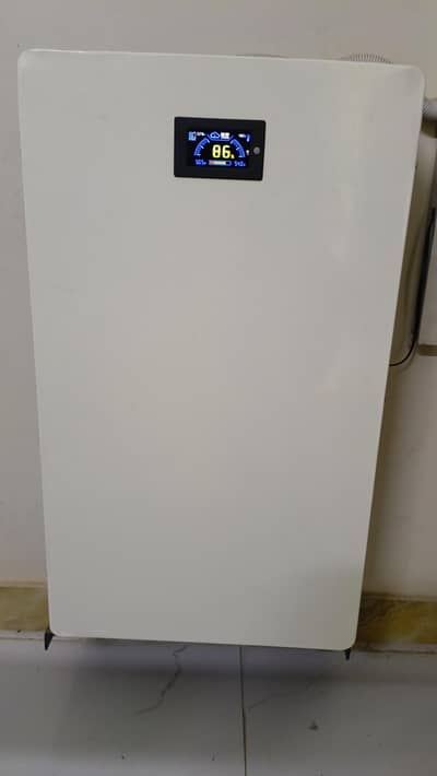 Lithium Battery 51.2v 150AH total power 7.6kW with inverter BMS