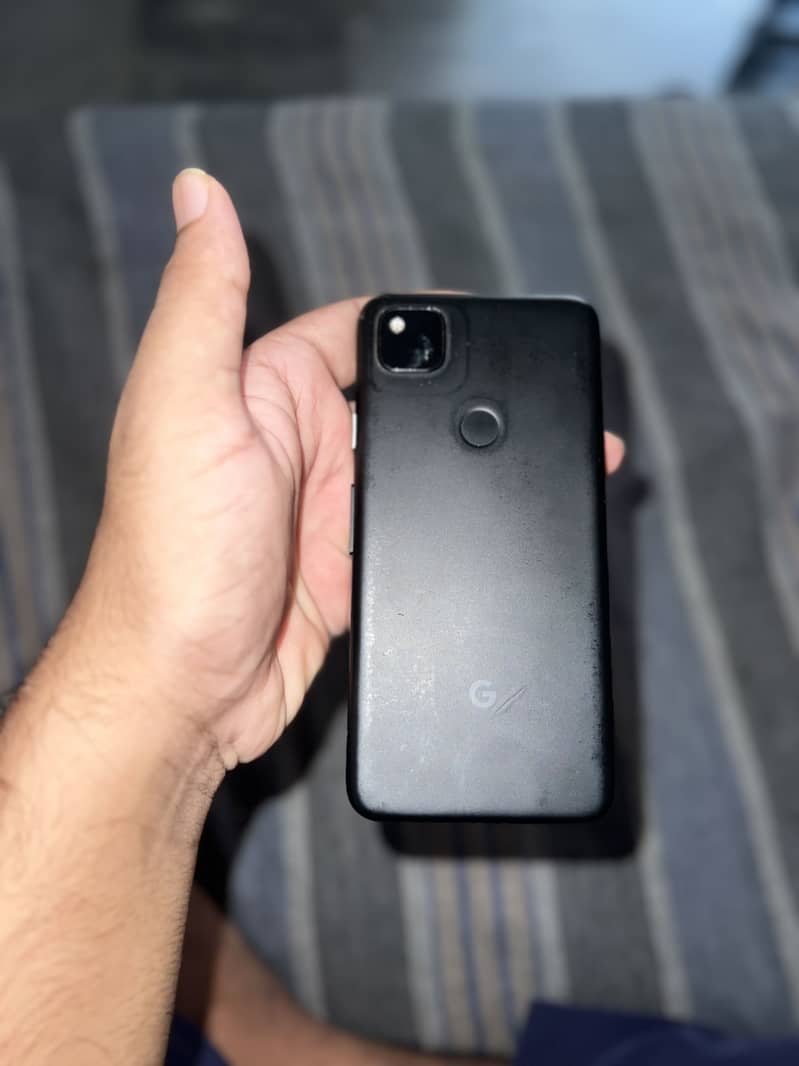 Pixel 4a 1