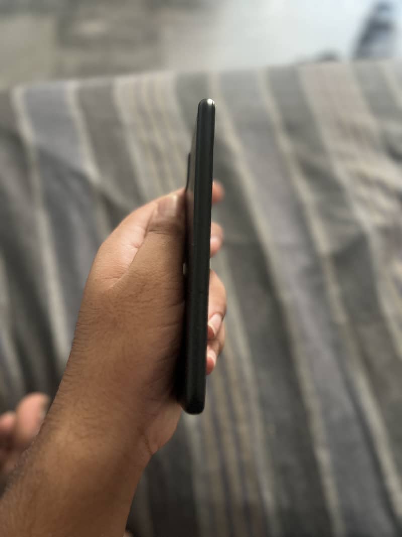 Pixel 4a 2