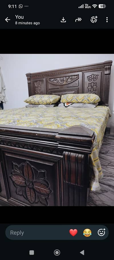 King size bed and dressing table for sale urgent